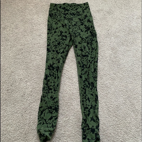 LULULEMON ALIGN LEGGING - Picture 2 of 3